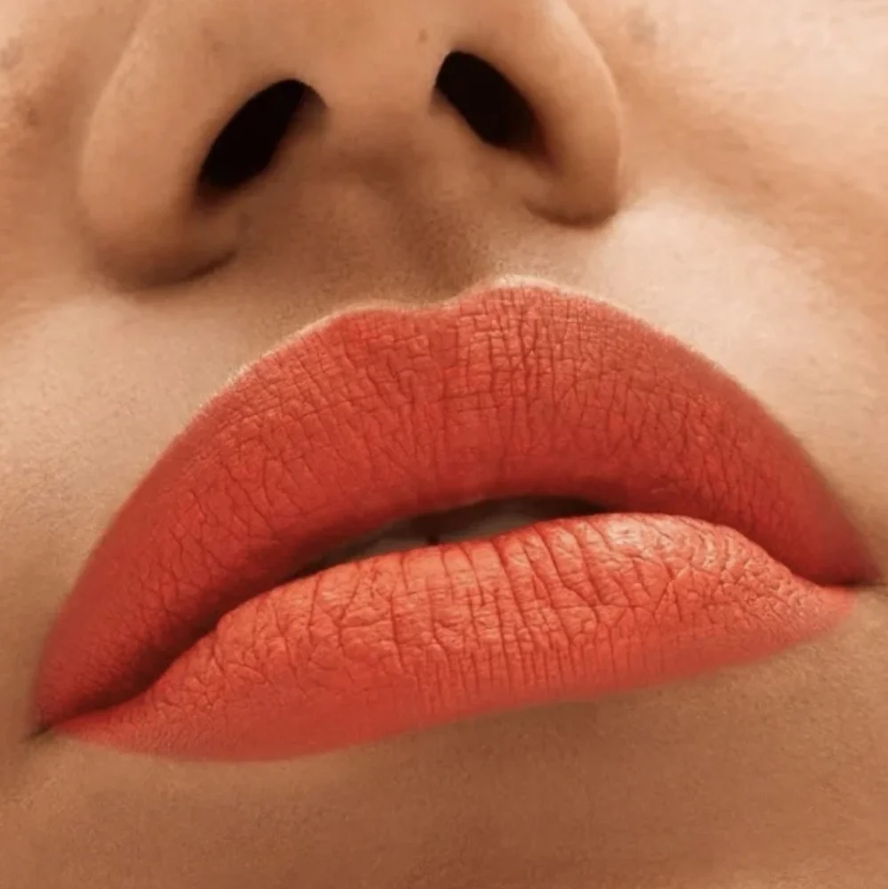 MAC Locked Kiss 24HR‎ Lipstick in Renegade NIB
